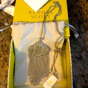 NWT Kendra Scott Necklace